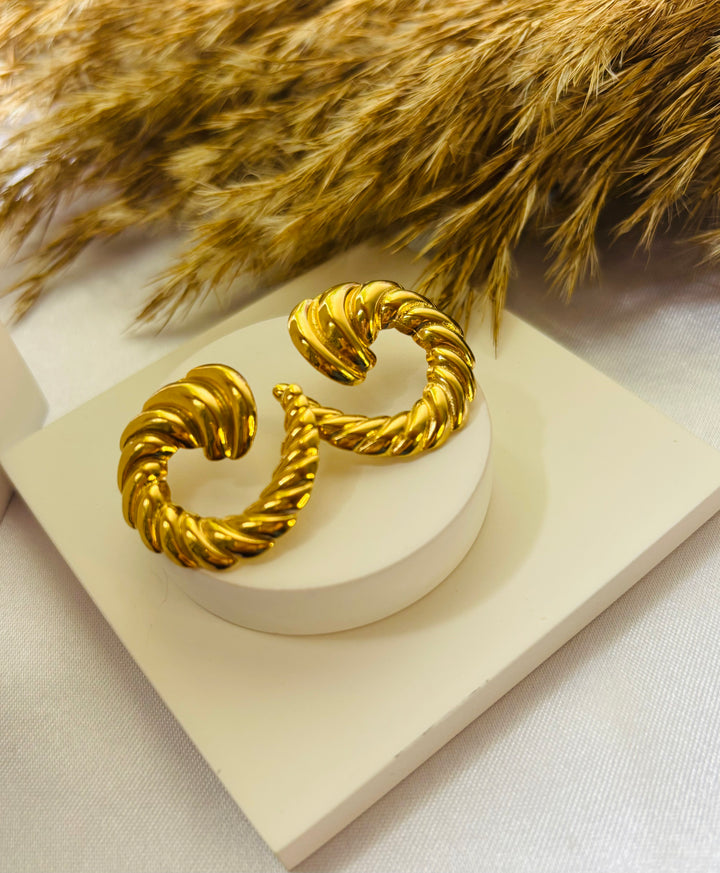 Bold Bloom Earring