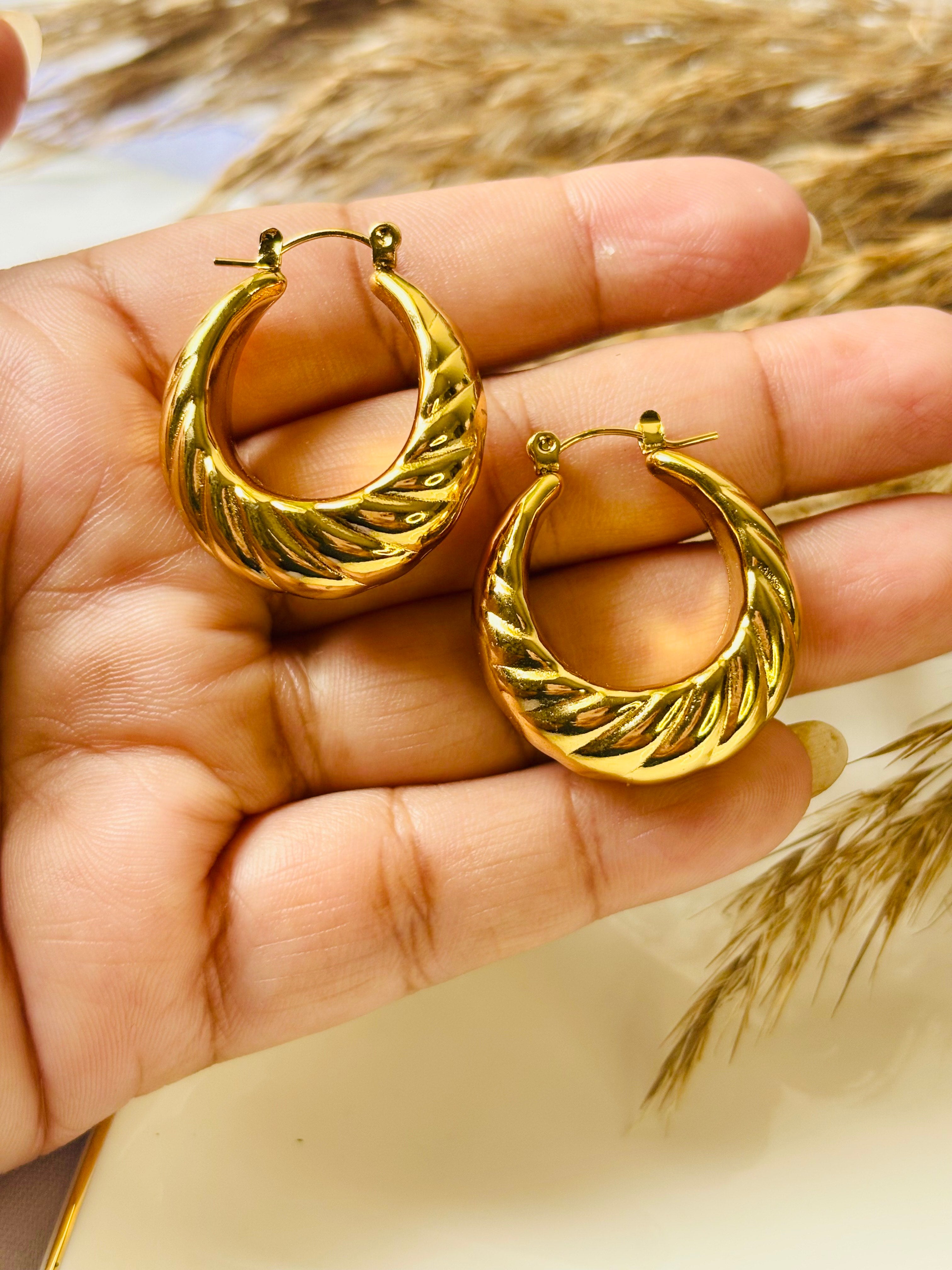 Echo Drop Earring