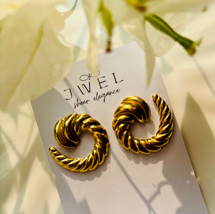 Bold Bloom Earring