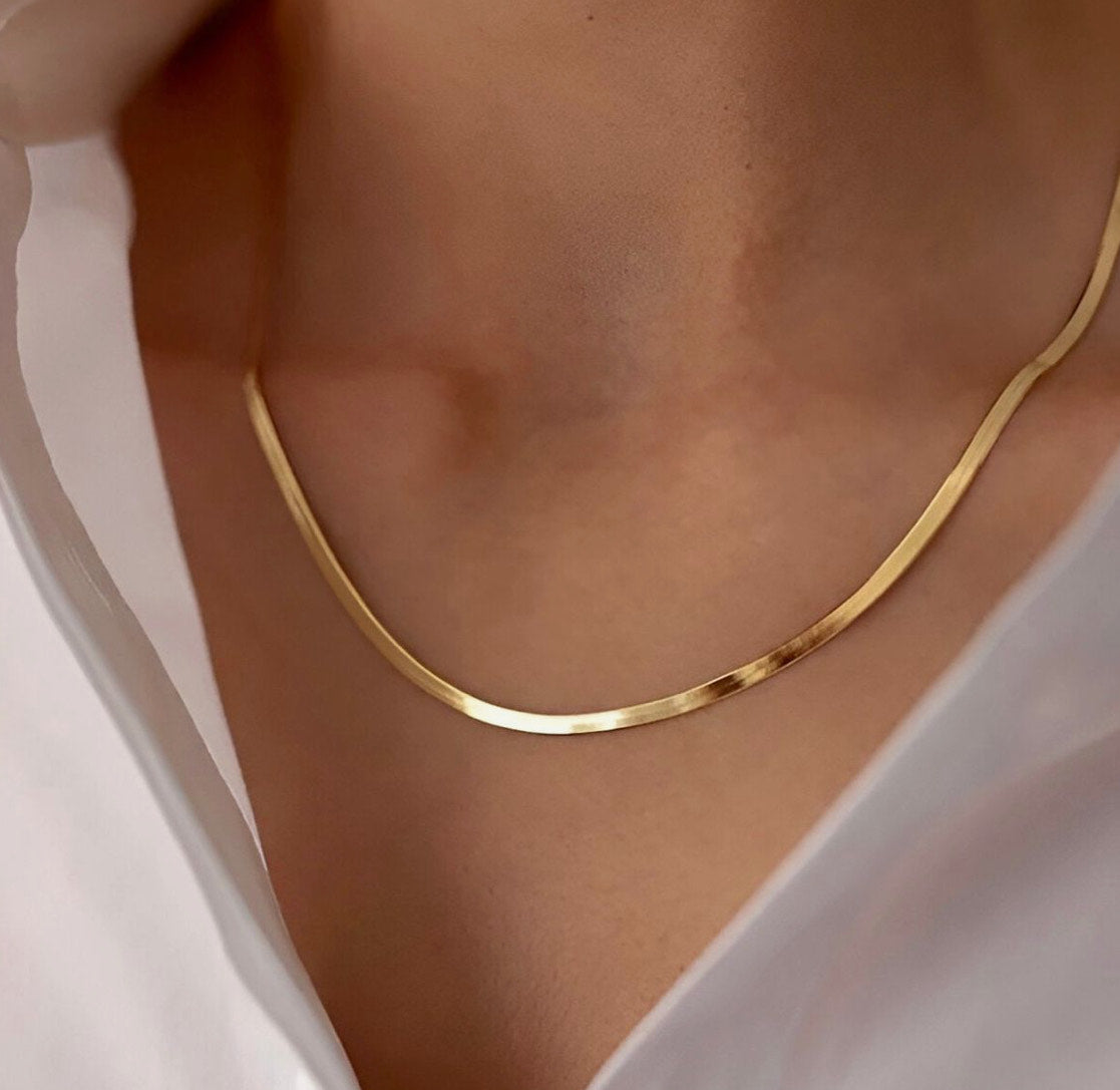 Classic Snake Necklace