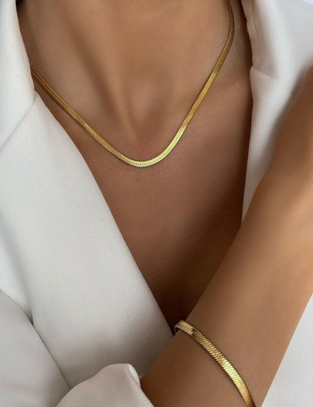 Classic Snake Necklace